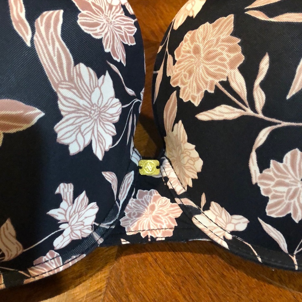 Adrienne Vittidini Floral Bra 40D - Picture 2 of 5